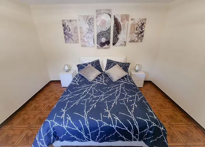 度假居 Madeira Hiking Getaway Near Pico Ruivo And Levadas Base 桑塔纳