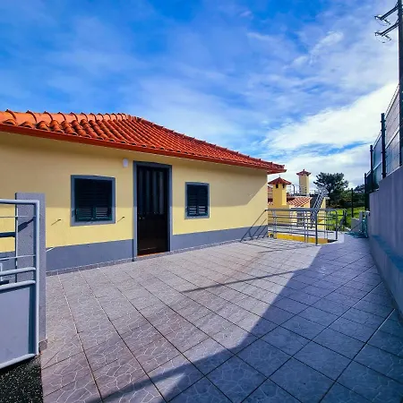 House In Sanatana, Near Hiking Trails And Levadas, Pico Ruivo *