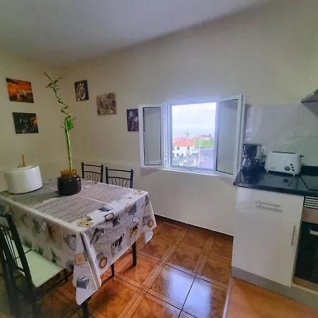 Дом отдыха House In Sanatana, Near Hiking Trails And Levadas, Pico Ruivo *