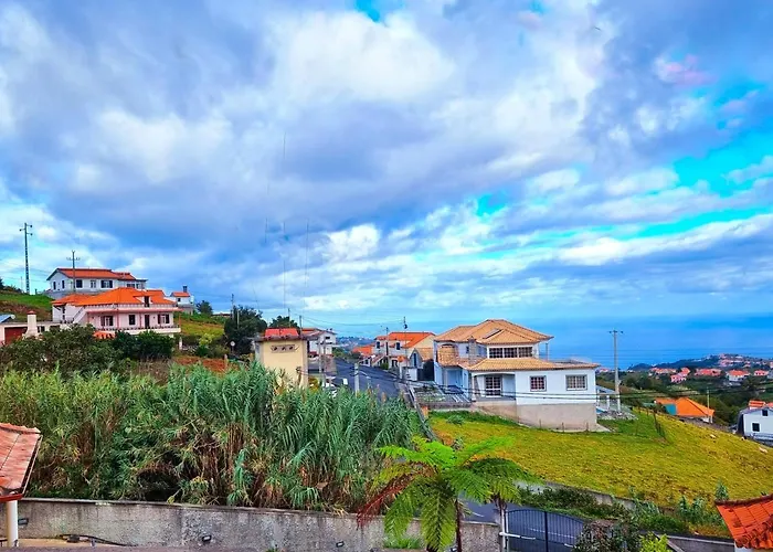 Madeira Hiking Getaway Near Pico Ruivo And Levadas Base *