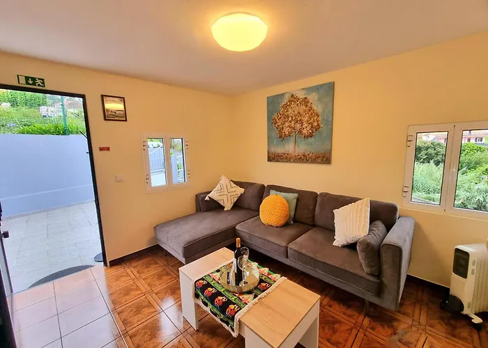 Madeira Hiking Getaway Near Pico Ruivo And Levadas Base